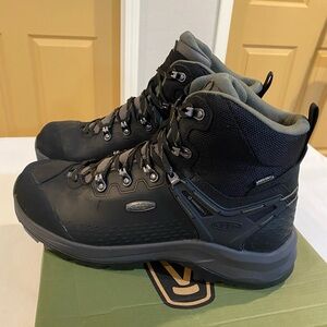 Keen Men's Black and Gray Waterproof Boots